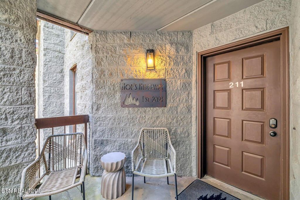 Photo of 1155 Upper Alpine Way Way #211, Gatlinburg, TN 37738 (MLS # 1332007)