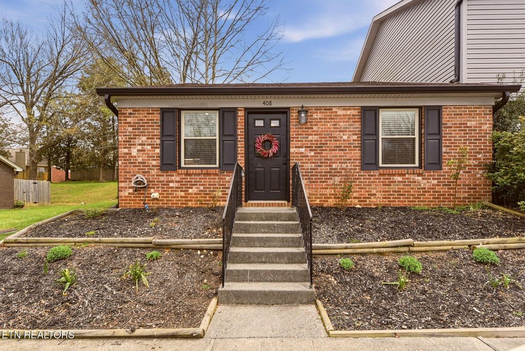 Photo of 408 Amanda Circle, Knoxville, TN 37922 (MLS # 1334521)