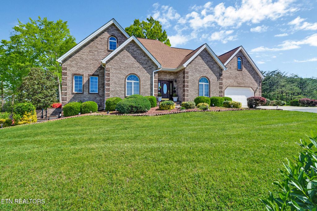 Photo of 300 Lowe Rd, Huntsville, TN 37756 (MLS # 1299522)