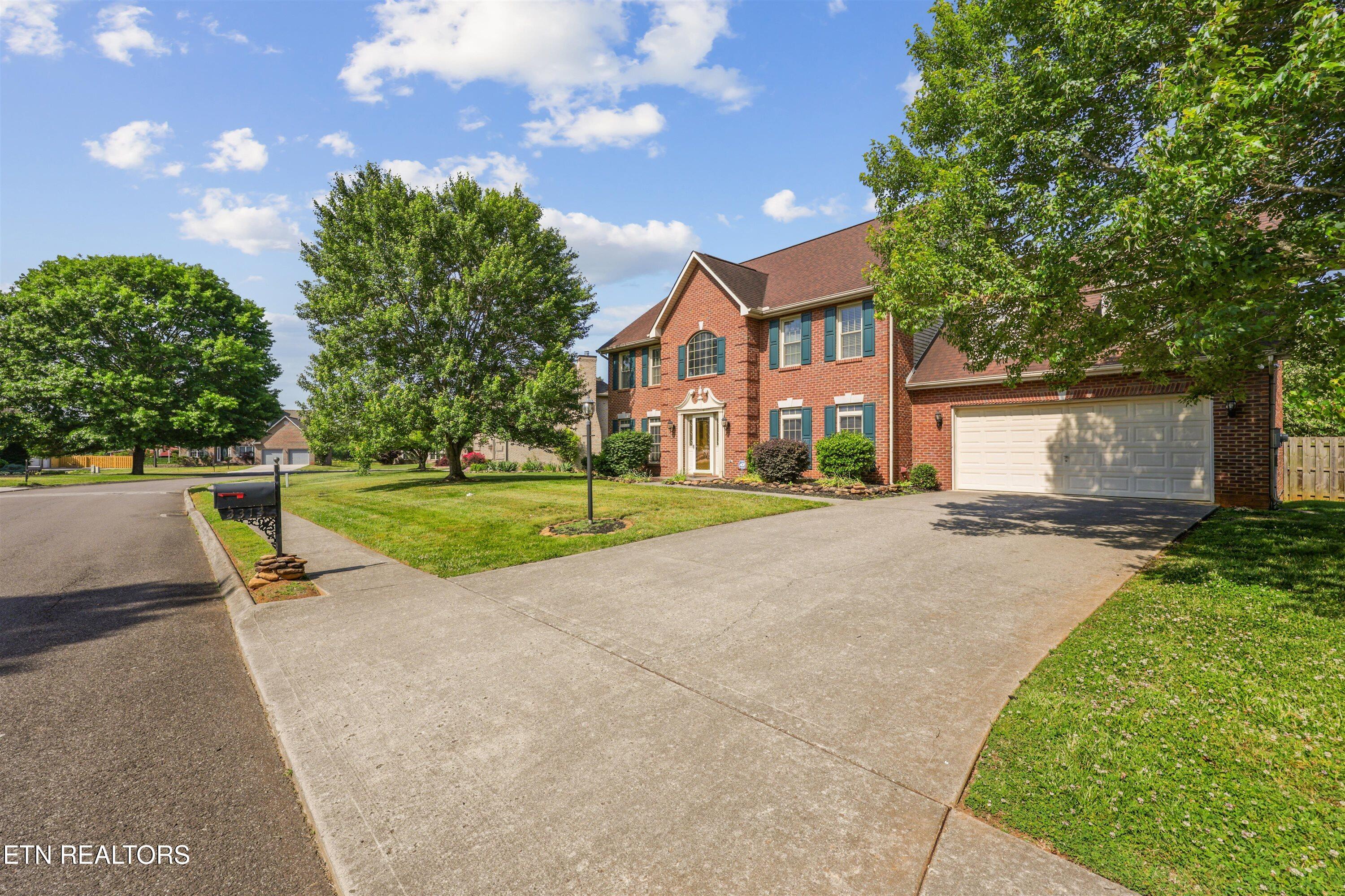3313 Bridlebrooke Drive