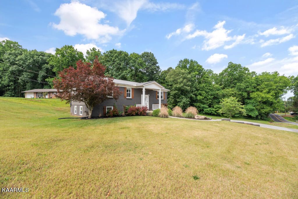 Photo of 2337 Airbase Rd, Louisville, TN 37777 (MLS # 1230036)