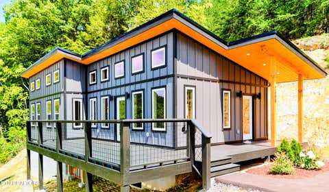 Tiny photo for 2608 Mountain Blvd, Sevierville, TN 37876 (MLS # 1349797)