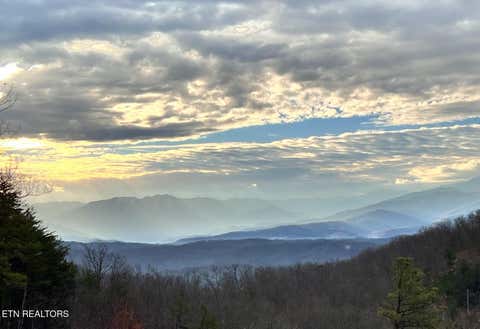 Tiny photo for 2608 Mountain Blvd, Sevierville, TN 37876 (MLS # 1349797)