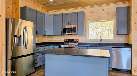 Tiny photo for 2608 Mountain Blvd, Sevierville, TN 37876 (MLS # 1349797)