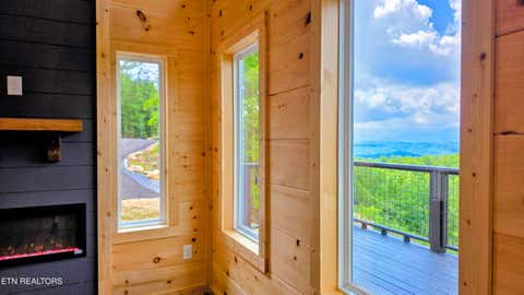 Tiny photo for 2608 Mountain Blvd, Sevierville, TN 37876 (MLS # 1349797)