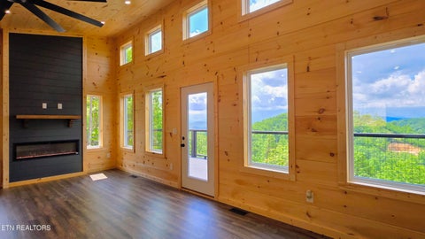 Tiny photo for 2608 Mountain Blvd, Sevierville, TN 37876 (MLS # 1349797)