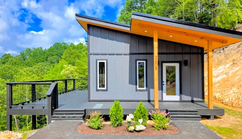 Tiny photo for 2608 Mountain Blvd, Sevierville, TN 37876 (MLS # 1349797)