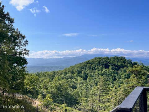 Tiny photo for 2608 Mountain Blvd, Sevierville, TN 37876 (MLS # 1349797)