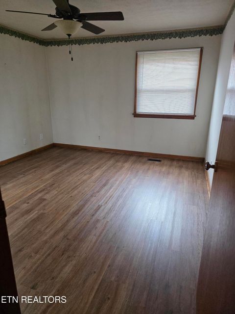 Tiny photo for 2024 Radiance Drive, Knoxville, TN 37912 (MLS # 1328329)