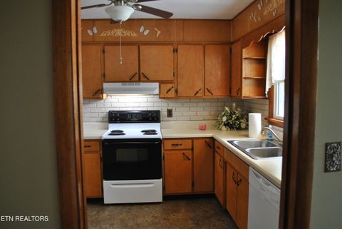 Tiny photo for 2024 Radiance Drive, Knoxville, TN 37912 (MLS # 1328329)