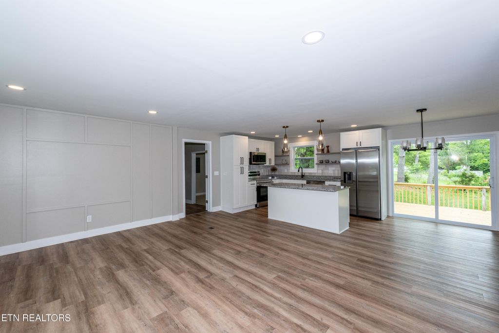 Photo of 309 Kinzalow Drive, Sweetwater, TN 37874 (MLS # 1301286)