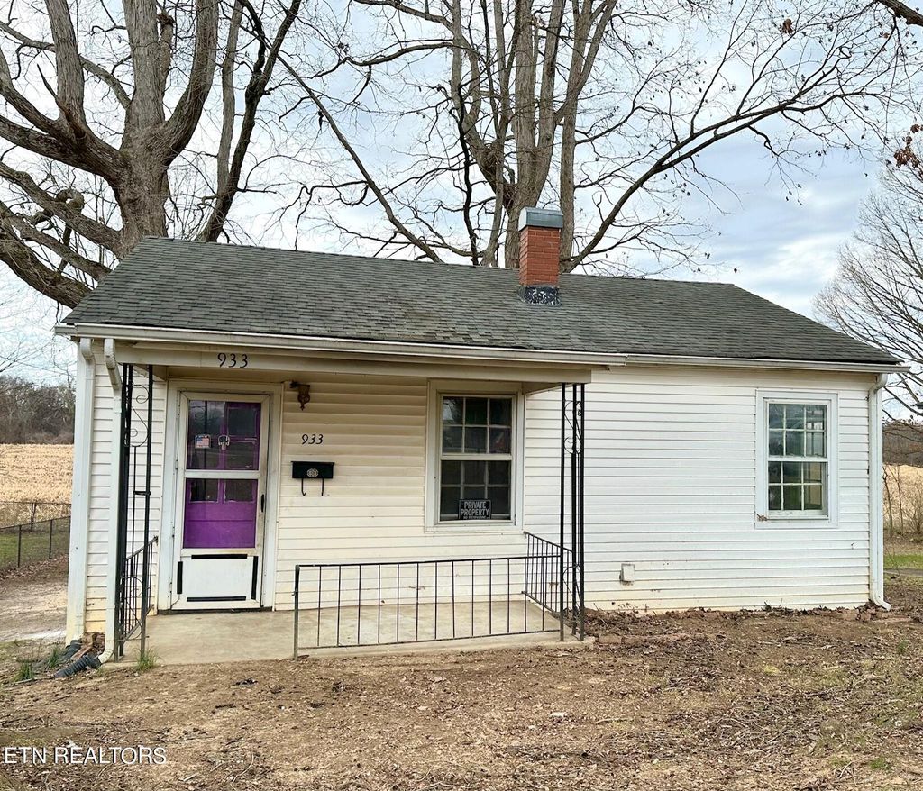 Photo of 933 Cherry St, Alcoa, TN 37701 (MLS # 1254258)