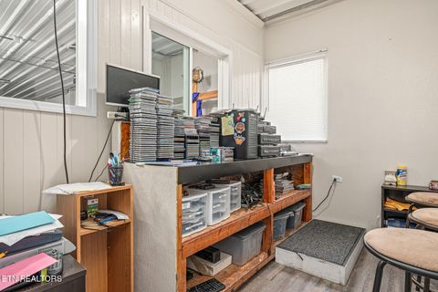 Tiny photo for 164 Oak Rd, Crossville, TN 38555 (MLS # 1323311)