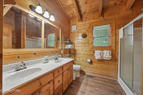 Tiny photo for 3208 White Falcon Way Way #814, Pigeon Forge, TN 37863 (MLS # 1349963)