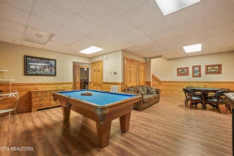 Tiny photo for 3208 White Falcon Way Way #814, Pigeon Forge, TN 37863 (MLS # 1349963)