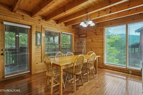 Tiny photo for 3208 White Falcon Way Way #814, Pigeon Forge, TN 37863 (MLS # 1349963)