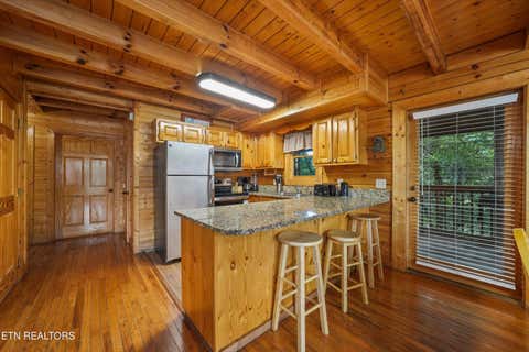 Tiny photo for 3208 White Falcon Way Way #814, Pigeon Forge, TN 37863 (MLS # 1349963)