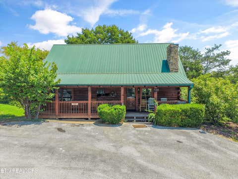 Photo of 3208 White Falcon Way Way #814, Pigeon Forge, TN 37863 (MLS # 1349963)