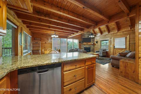 Tiny photo for 3208 White Falcon Way Way #814, Pigeon Forge, TN 37863 (MLS # 1349963)