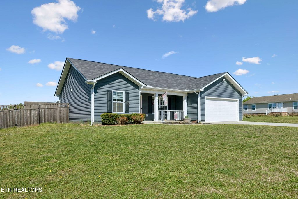 Photo of 193 Hartfield Lane, Loudon, TN 37774 (MLS # 1336556)