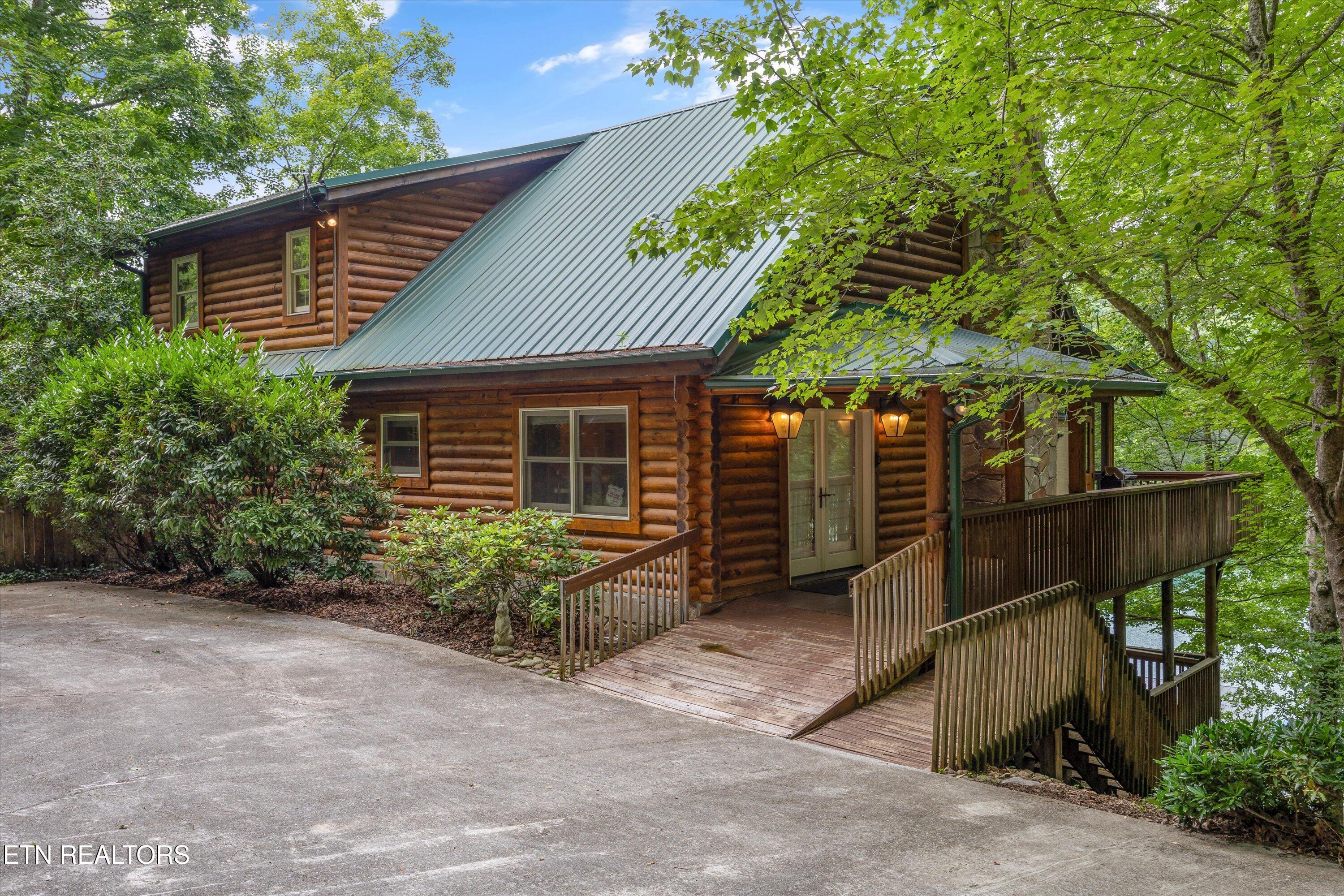 225 Yacht Club Lane