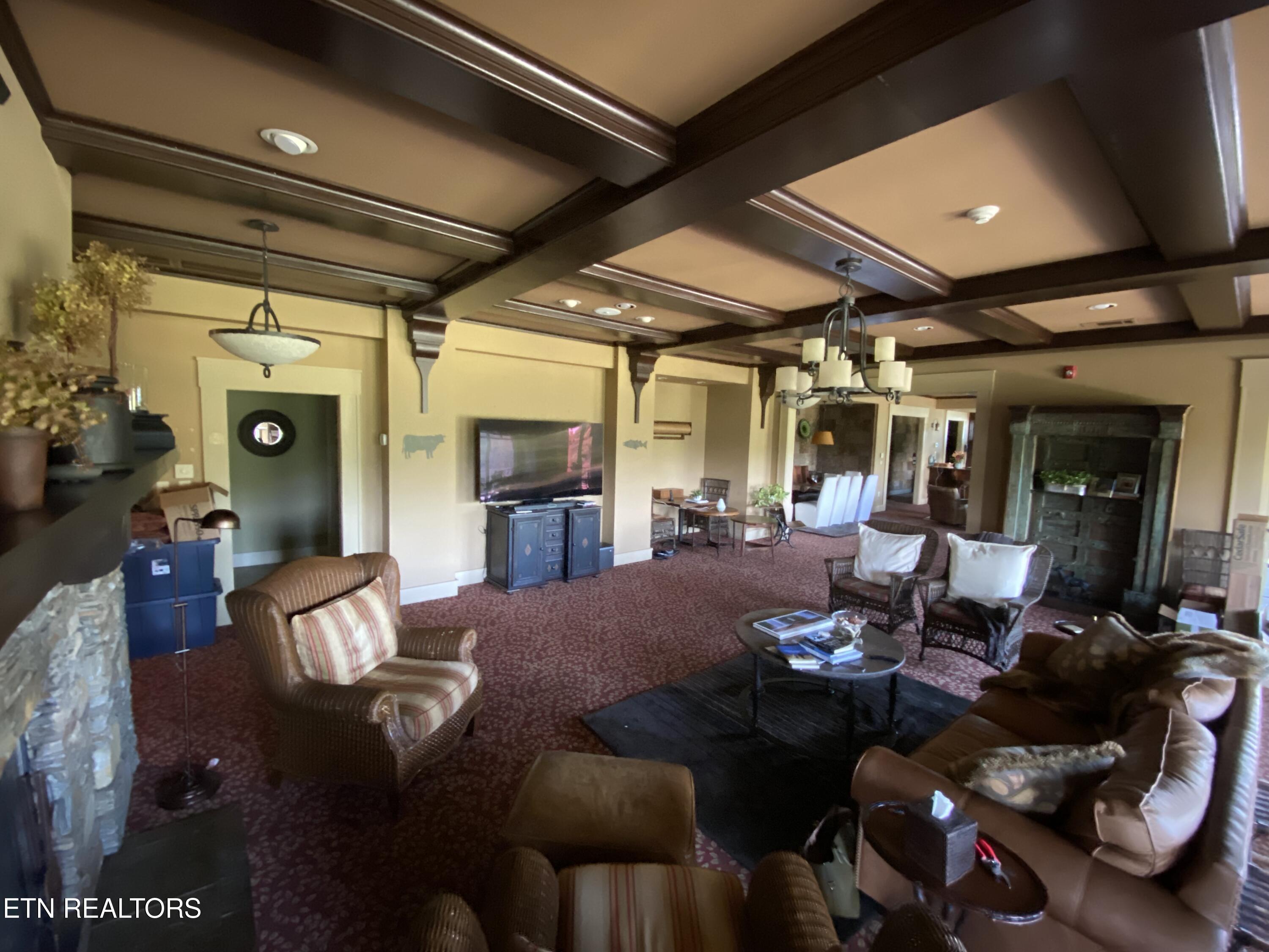 300 Clubhouse Lane
