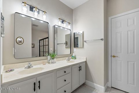 Tiny photo for 555 Rarity Bay Pkwy #204, Vonore, TN 37885 (MLS # 1335591)