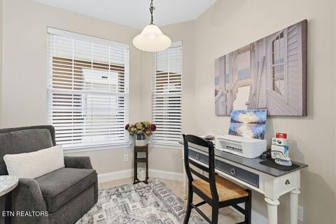 Tiny photo for 555 Rarity Bay Pkwy #204, Vonore, TN 37885 (MLS # 1335591)