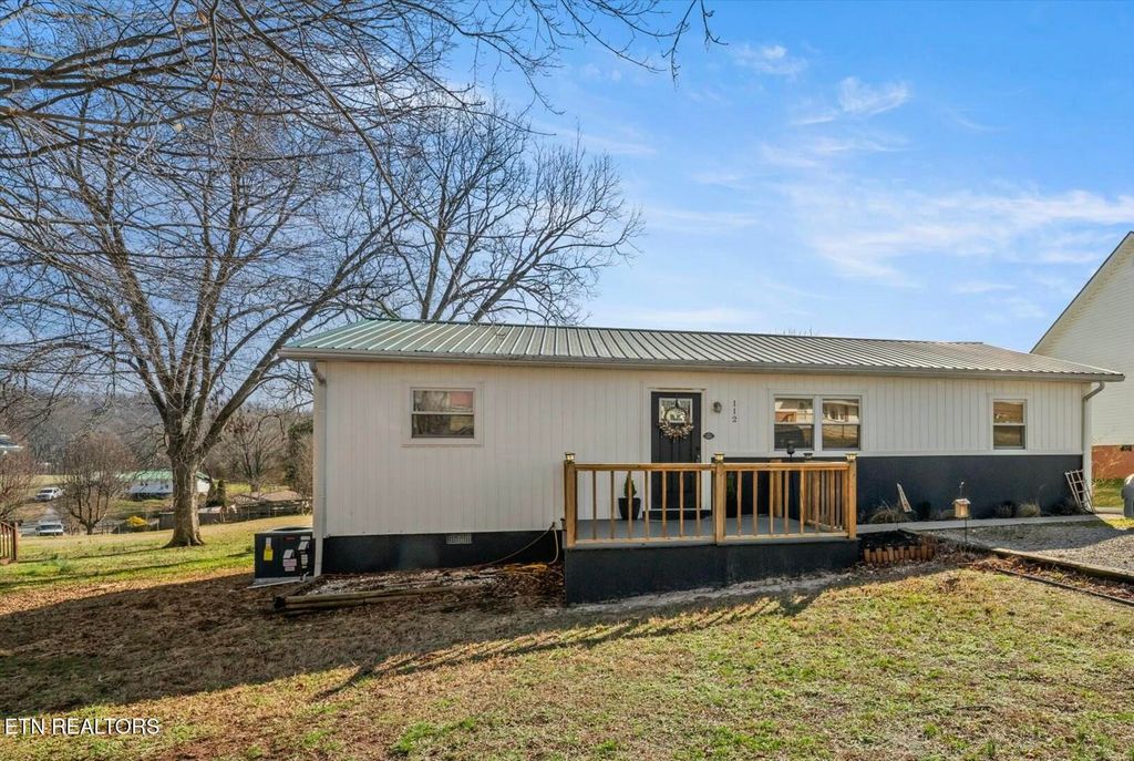 Photo of 112 Chapel Ave, Sweetwater, TN 37874 (MLS # 1289678)