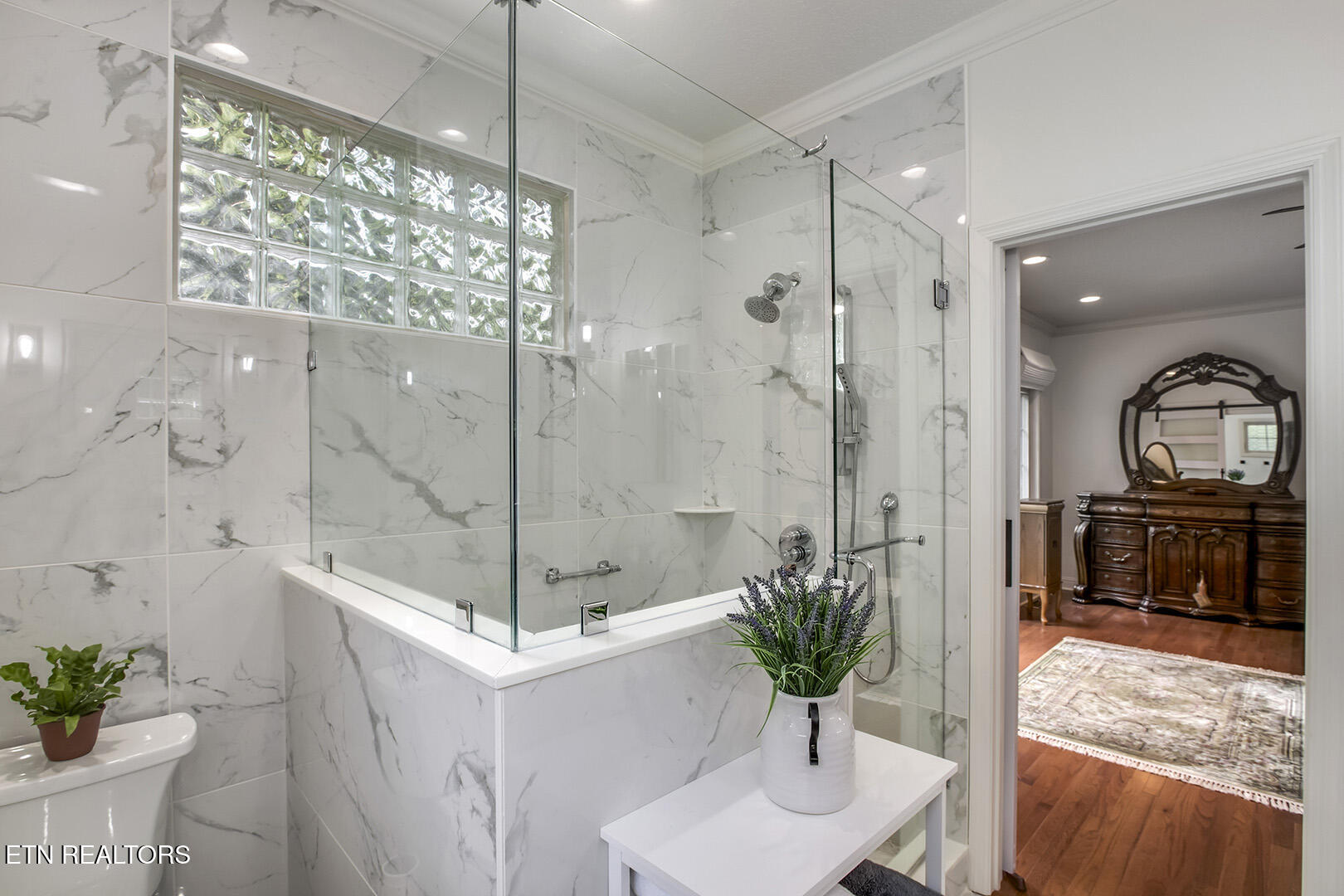 Loudon, Tennessee 37774, United States, 3 Bedrooms Bedrooms, ,3 BathroomsBathrooms,Residential,Active,149412