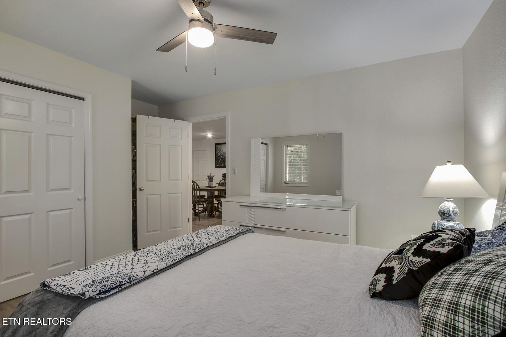 Loudon, Tennessee 37774, United States, 3 Bedrooms Bedrooms, ,3 BathroomsBathrooms,Residential,Active,149412