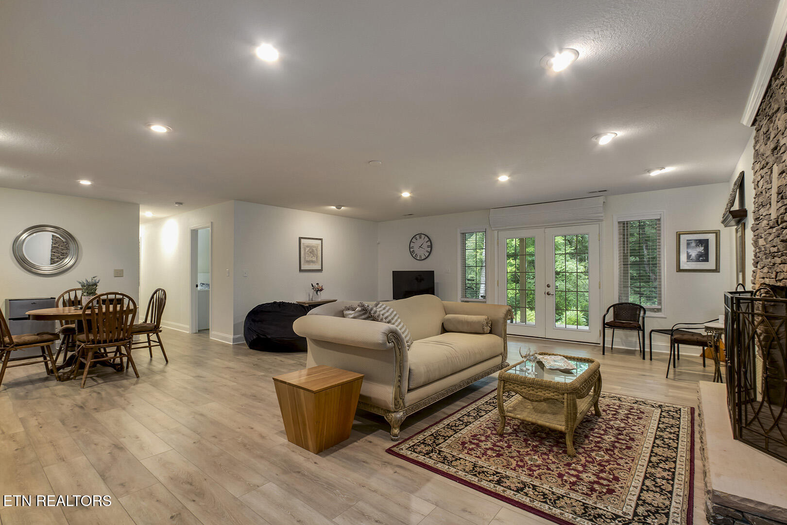 Loudon, Tennessee 37774, United States, 3 Bedrooms Bedrooms, ,3 BathroomsBathrooms,Residential,Active,149412