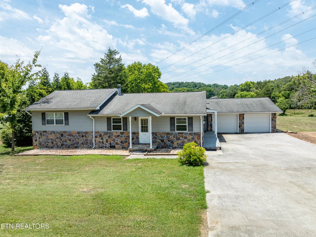 Photo of 118 Valley Court, Friendsville, TN 37737 (MLS # 1229133)