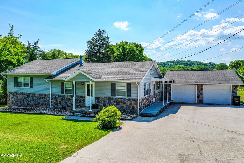 Photo of 118 Valley Court, Friendsville, TN 37737 (MLS # 1229133)