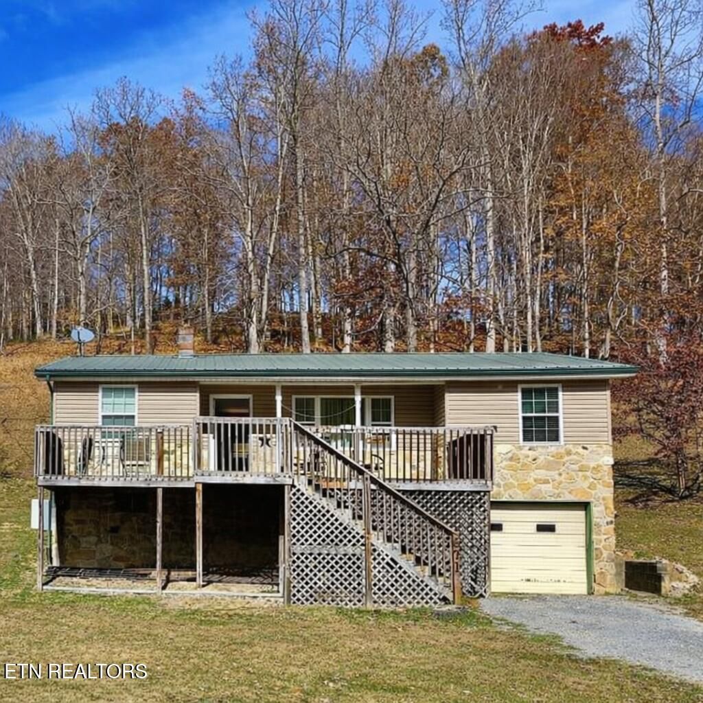 Photo of 671 Hensley Hollow Rd, Thorn Hill, TN 37881 (MLS # 1335483)