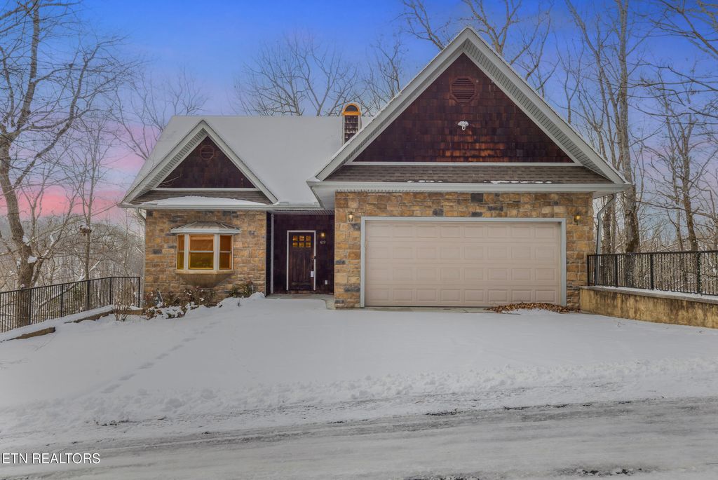 Photo of 419 Maggie Mack Lane, Sevierville, TN 37862 (MLS # 1328689)