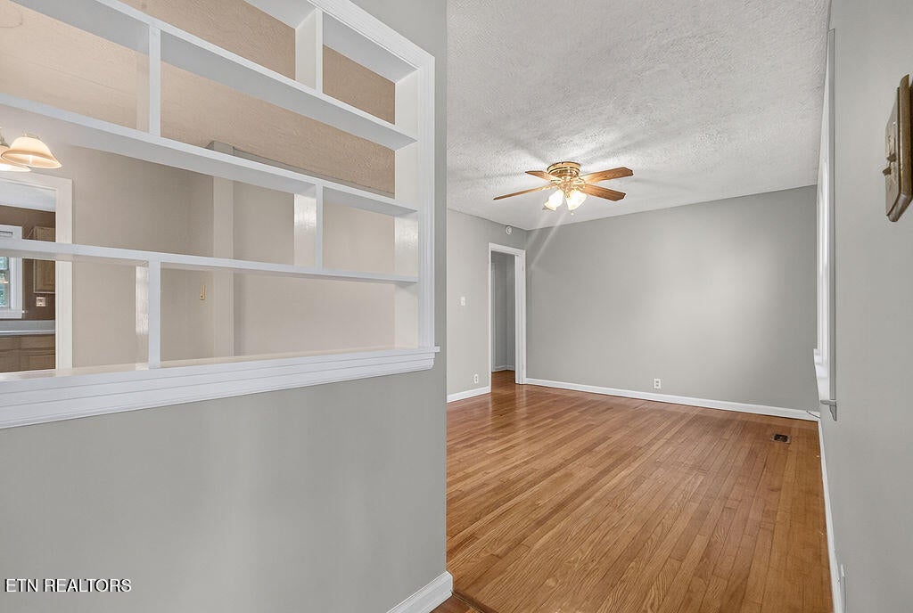 Photo of 3104 Luwana Lane, Knoxville, TN 37917 (MLS # 1354176)