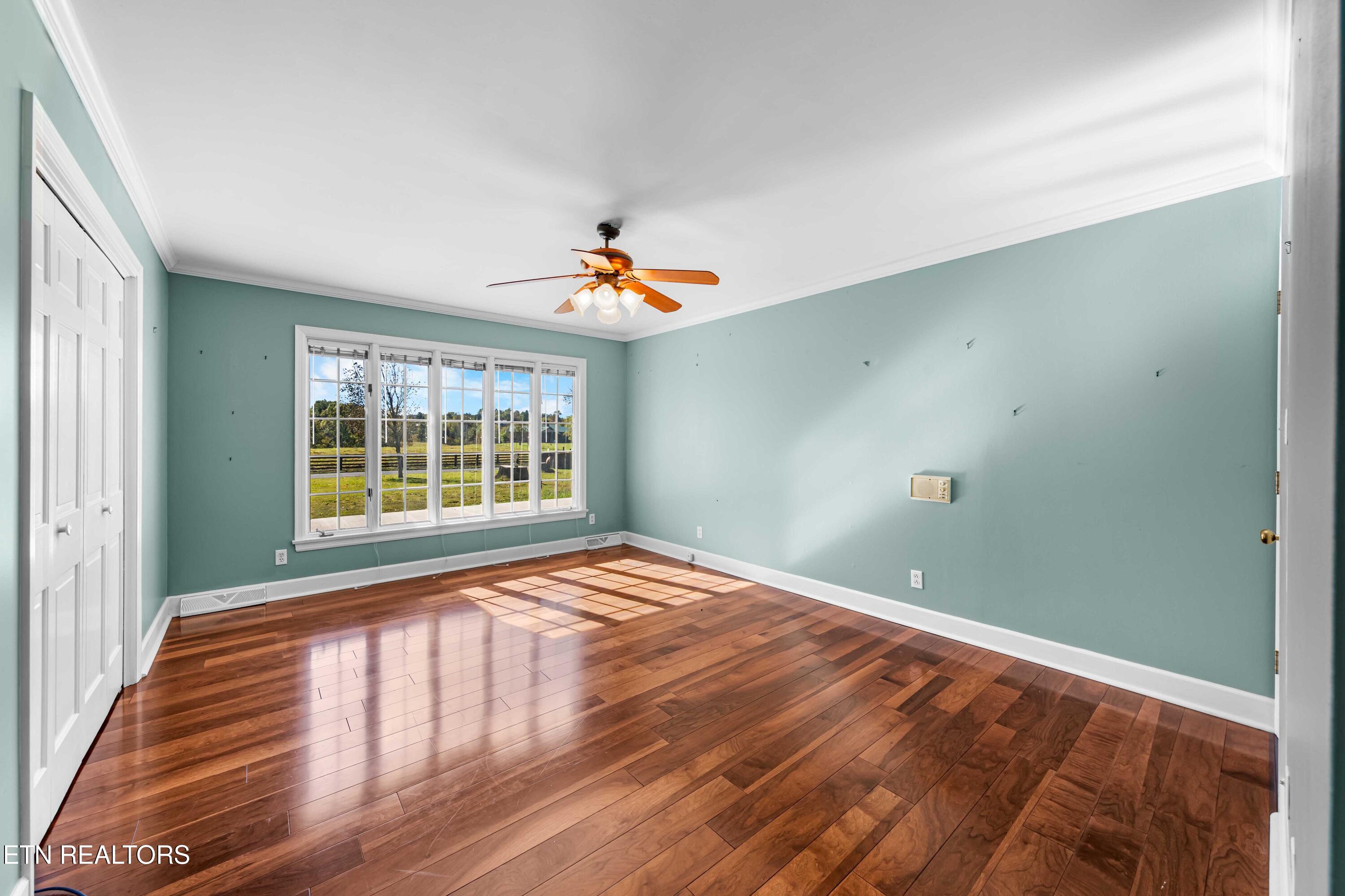 186 Shetland Rd