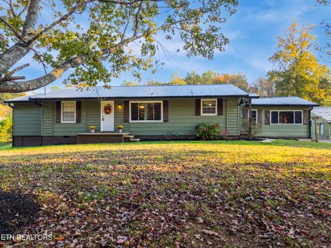 Photo of 6734 Worthington Lane, Knoxville, TN 37918 (MLS # 1319621)