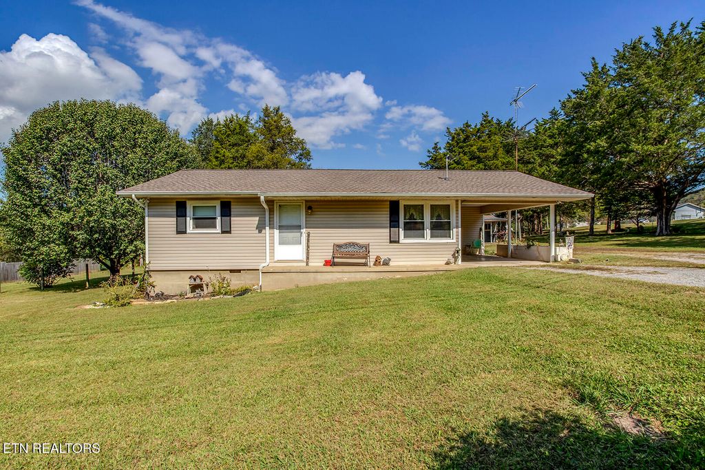 Photo of 118 Cedar Circle, Decatur, TN 37322 (MLS # 1318701)