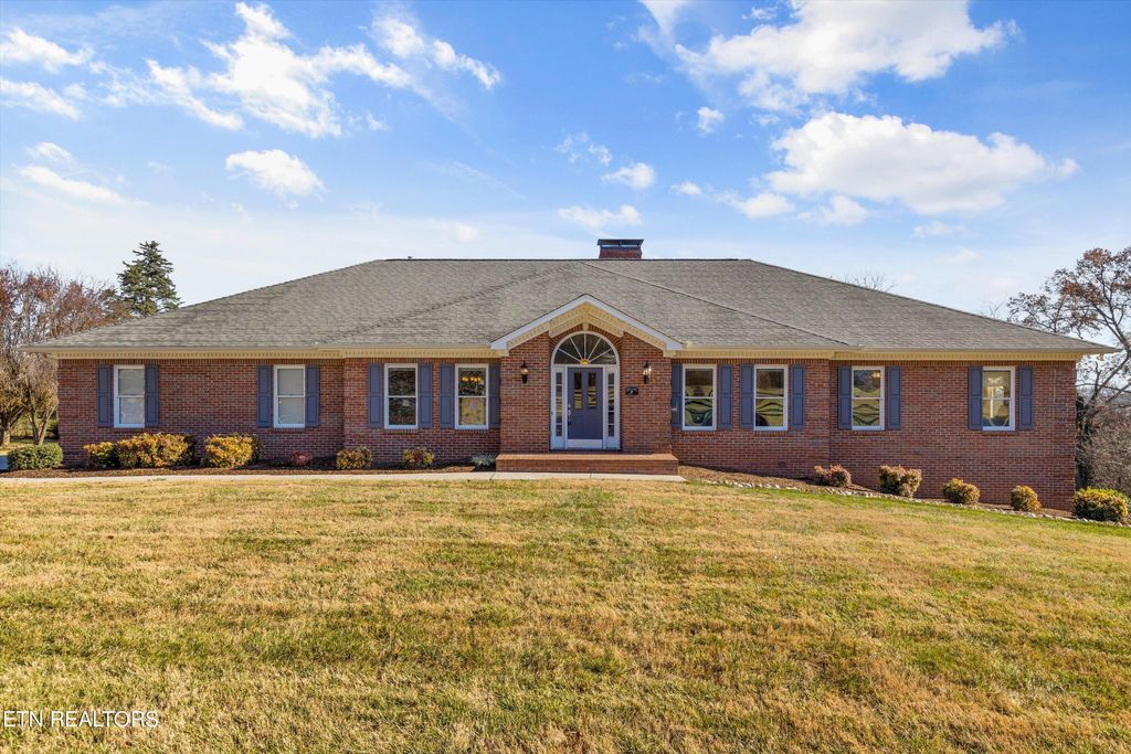 Photo of 308 Triple Crown Blvd, Farragut, TN 37934 (MLS # 1247436)