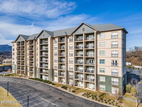 Tiny photo for 124 Plaza Drive #UNIT 3704, Pigeon Forge, TN 37863 (MLS # 1353878)