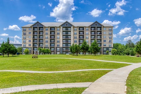 Tiny photo for 124 Plaza Drive #UNIT 3704, Pigeon Forge, TN 37863 (MLS # 1353878)