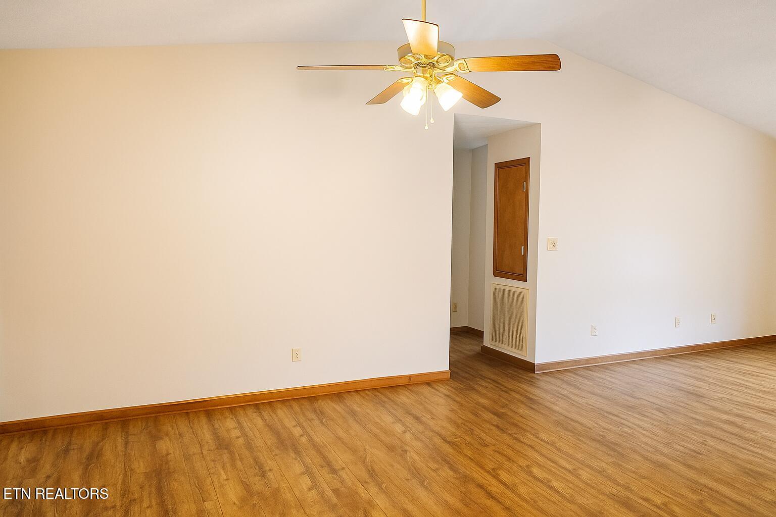 516 Cherokee Hills Rd