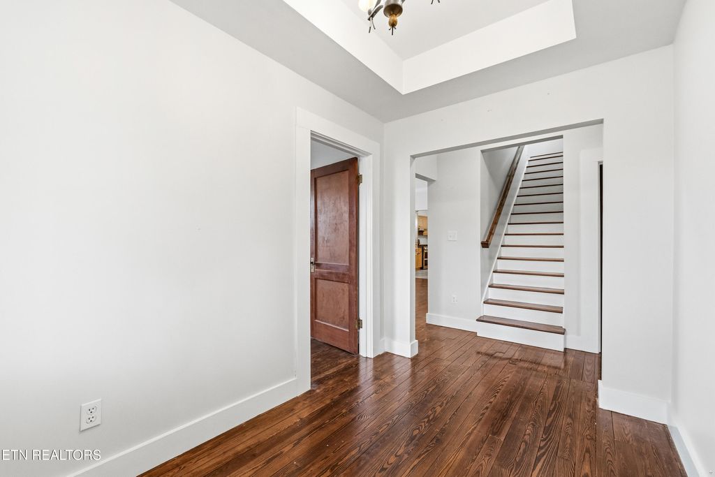 Photo of 2520 W Beaver Creek Drive, Powell, TN 37849 (MLS # 1323659)