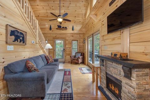 Tiny photo for 820 Crest View Drive, Gatlinburg, TN 37738 (MLS # 1349417)