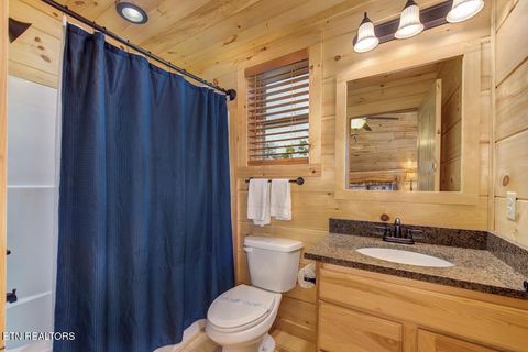 Tiny photo for 820 Crest View Drive, Gatlinburg, TN 37738 (MLS # 1349417)