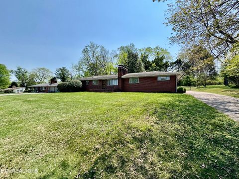 Photo of 7020 Downing Drive, Knoxville, TN 37909 (MLS # 1335994)
