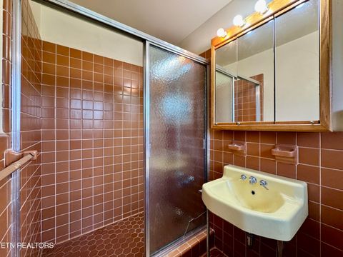 Tiny photo for 7020 Downing Drive, Knoxville, TN 37909 (MLS # 1335994)