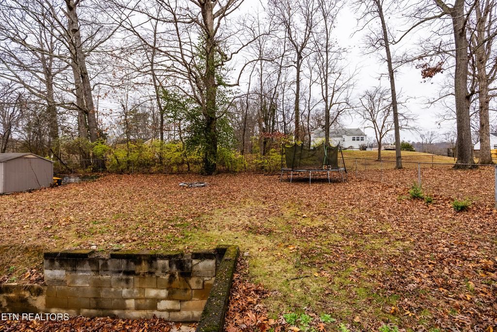 Photo of 4603 Garden Drive, Knoxville, TN 37918 (MLS # 1323685)